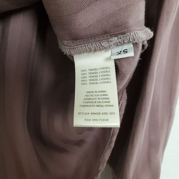 Anthropologie Cloth & Stone Womens Button Front Shirt Size XS Striped Mauve Pink - Picture 4 of 8